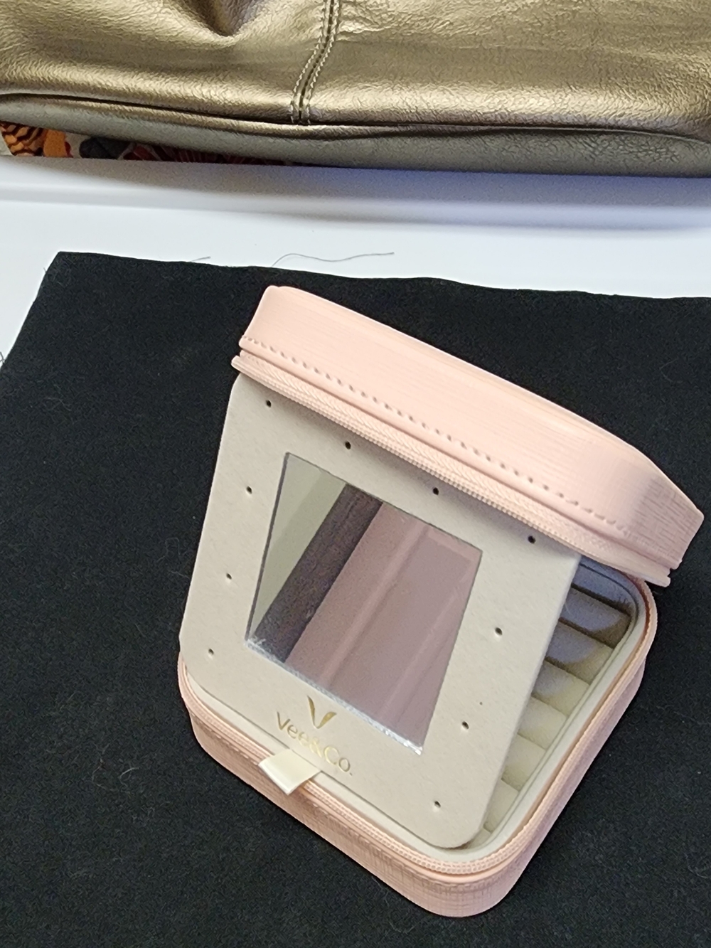 Vee&Co Pink Travel Jewelry Case with Mirror